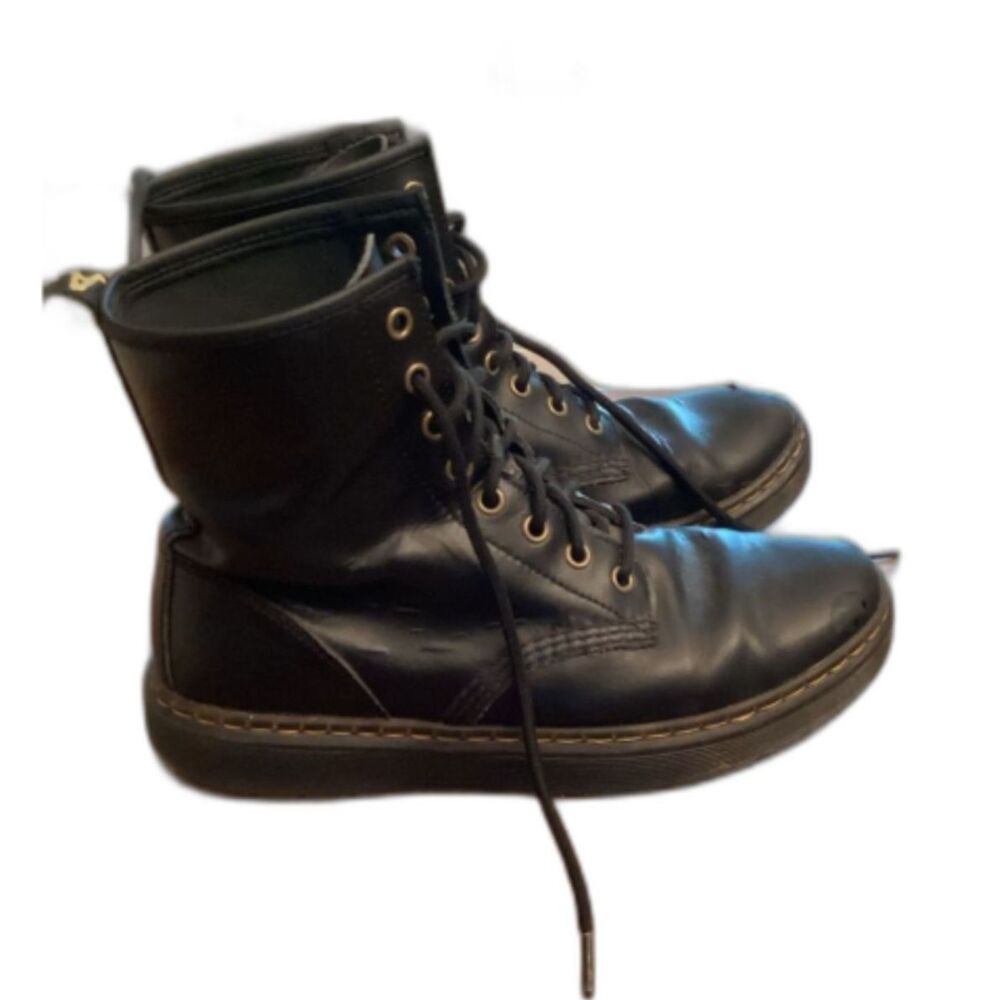 Dr. Martens Zavala Boots Mens 8 Women’s 9 Black Leather Combat Iconic Ankle Shoe